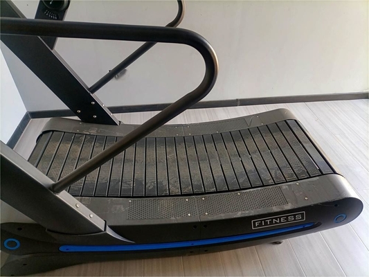 中途半端な負荷をかけるための非モーター化手動曲線トレッドミール 究極のフィットネスマシン