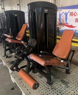 筋トレ ボディビルディング 足の延長機 中途半端のローダーピン選択