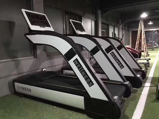無線心拍数検査 電気運転用の商用トレッドミール ジムタイプ運動場