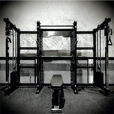 2675*1415*2335 mm スポーツ 筋力 運動 商用体育館用のパワーラック ジム