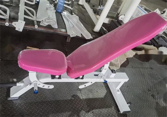 超調節可能な金属ジムベンチを折りたたむ