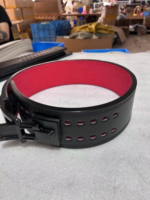 調節可能な帯 体重提起のジムベルト 革のサポート 13MM リバーのパワーリフティングベルト