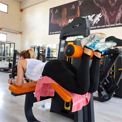 スタールピンの負荷選択のメリットを,プロン・レッグ・クルル・ジム機器で体験する