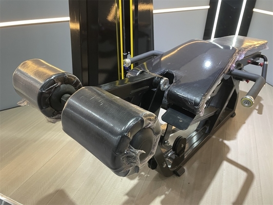1530*900*1580 mm 双機能の商業用体力トレーニング用体力トレーニング機器