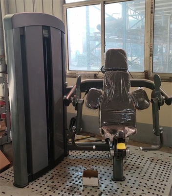 商業用鋼筋中級ロード器 ジムクラブユニバーサルボディビルディング用バイセプスカールマシン